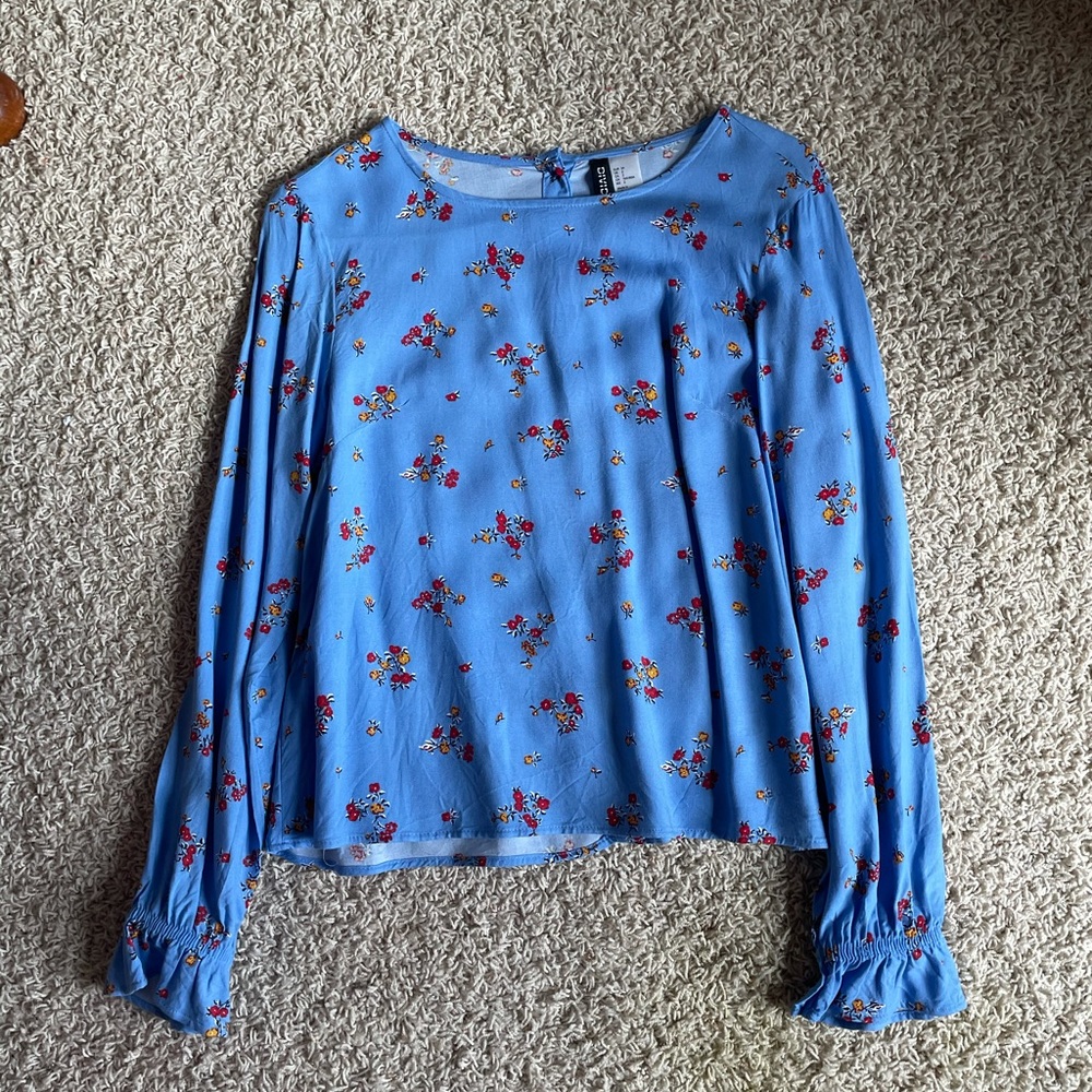 Long sleeve H and m (h&m) top